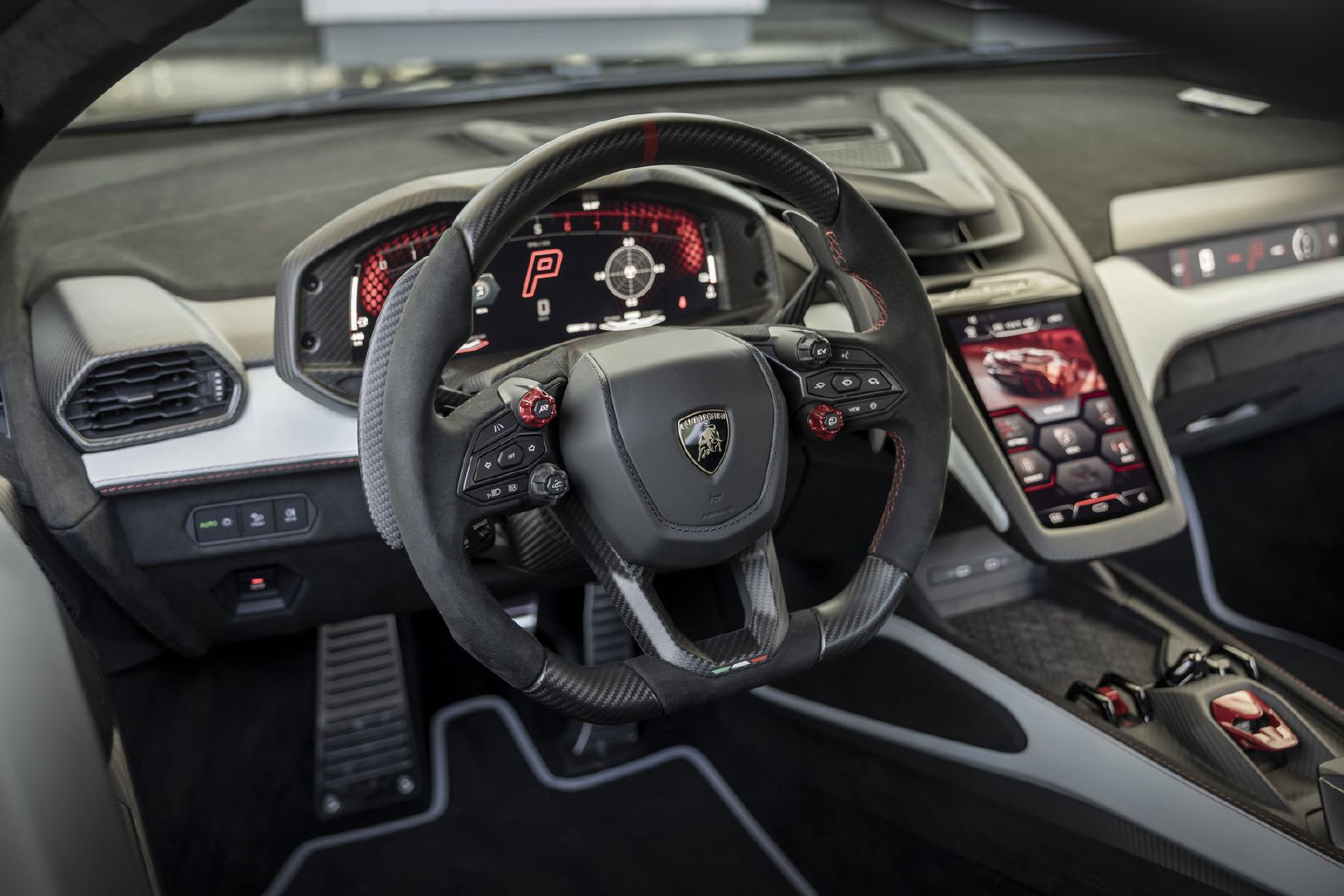 Интерьер Lamborghini